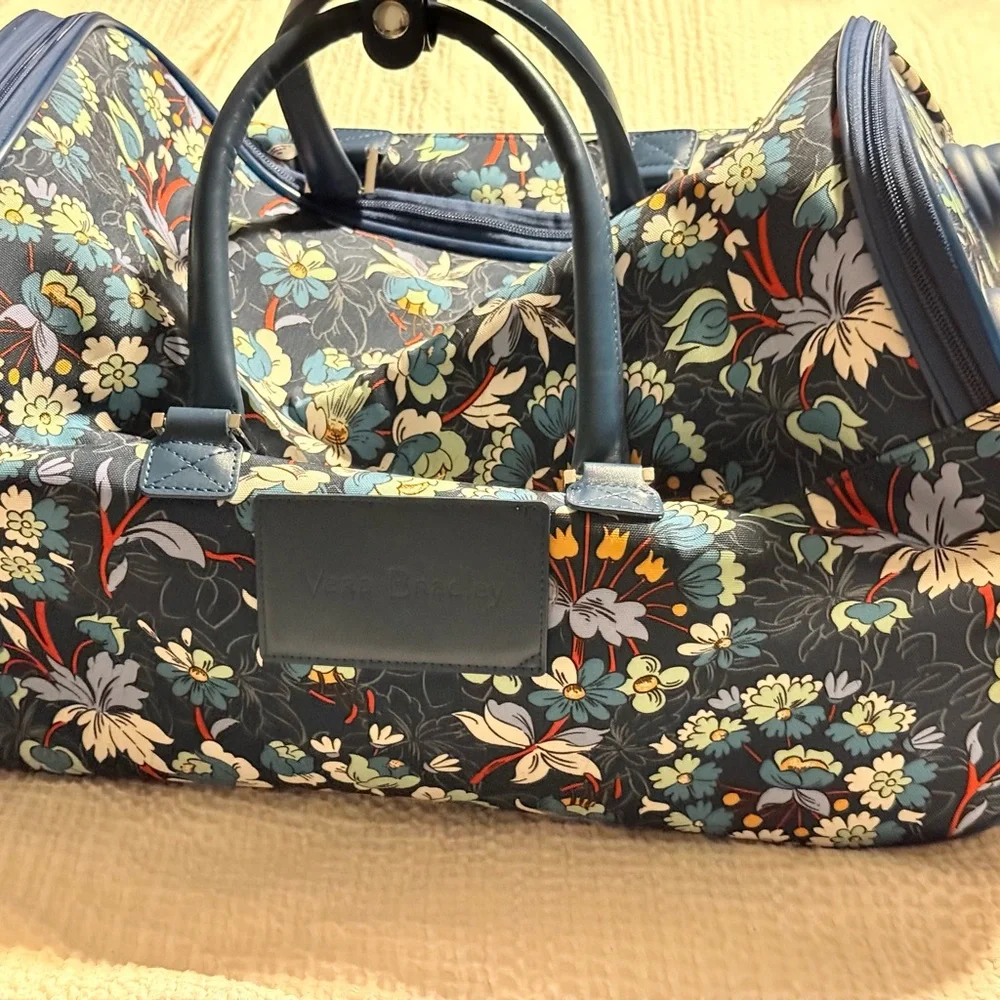 Vera Bradley Travel Bag - Picture 2 of 6